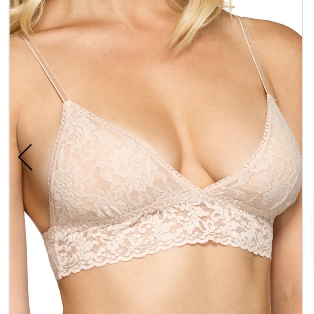 SOLD Hanky Panky NWOT Lace Padded Triangle Bralette w Adjustable Straps